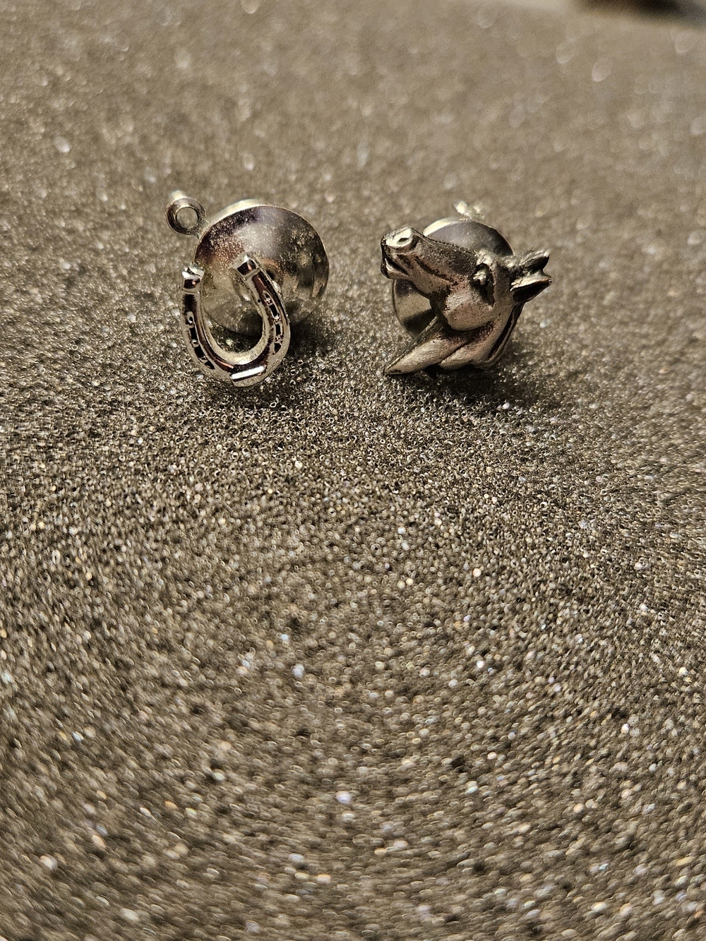 Silver Horse Head and Horseshoe Stud Tie Clip Set - Silver